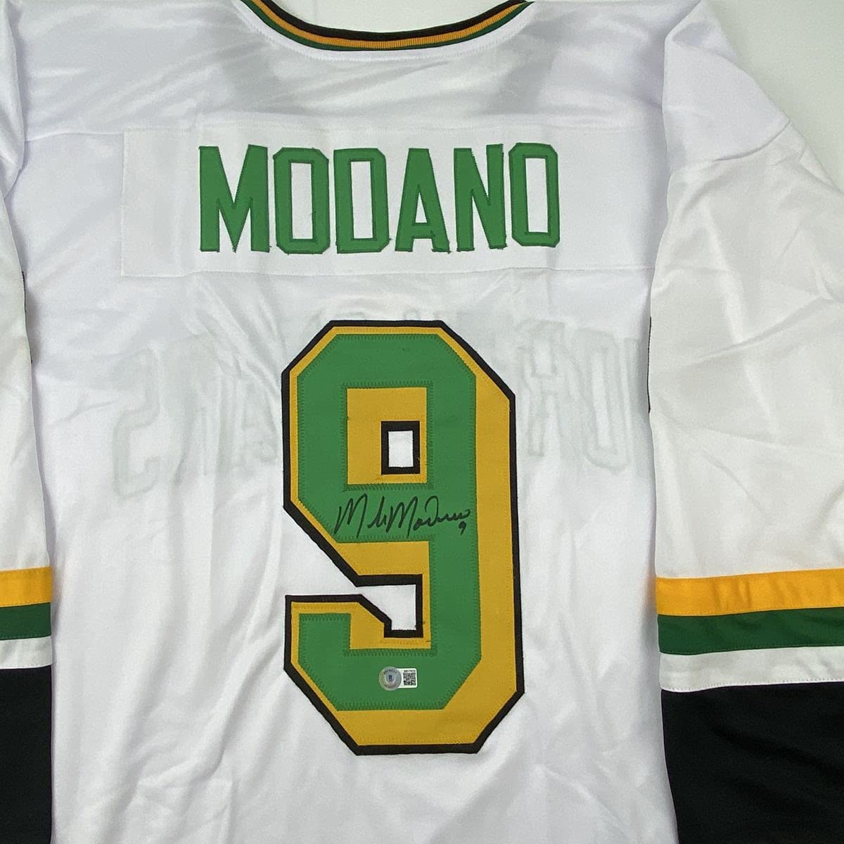 Autographed/Signed Mike Modano Minnesota White Hockey Jersey Beckett BAS COA