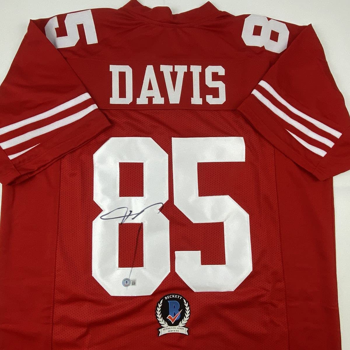 Autographed/Signed Vernon Davis San Francisco Red Football Jersey Beckett BAS COA