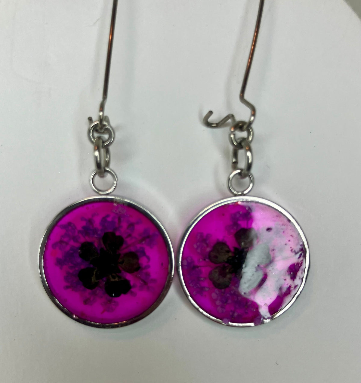 Dried Flower Resin Jewelry: Earrings & Necklaces