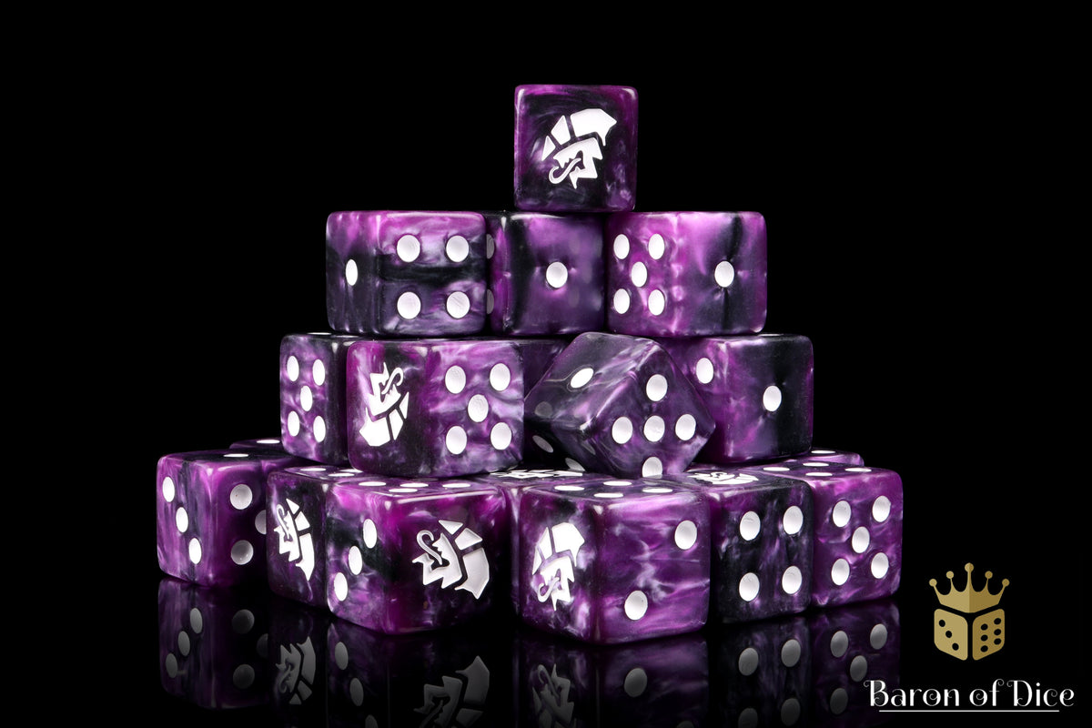 Alien Dice | Purple & White