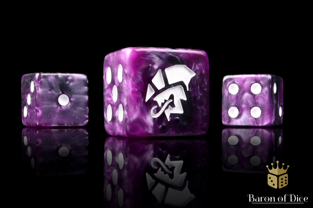Alien Dice | Purple & White