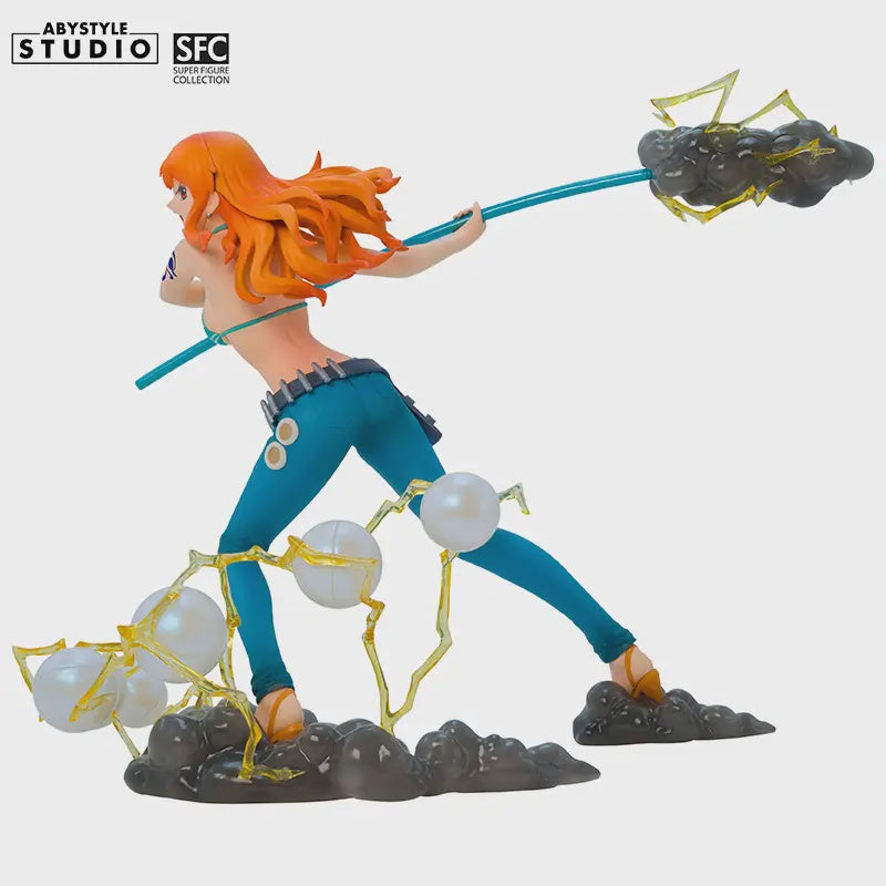 One Piece   Nami Figure