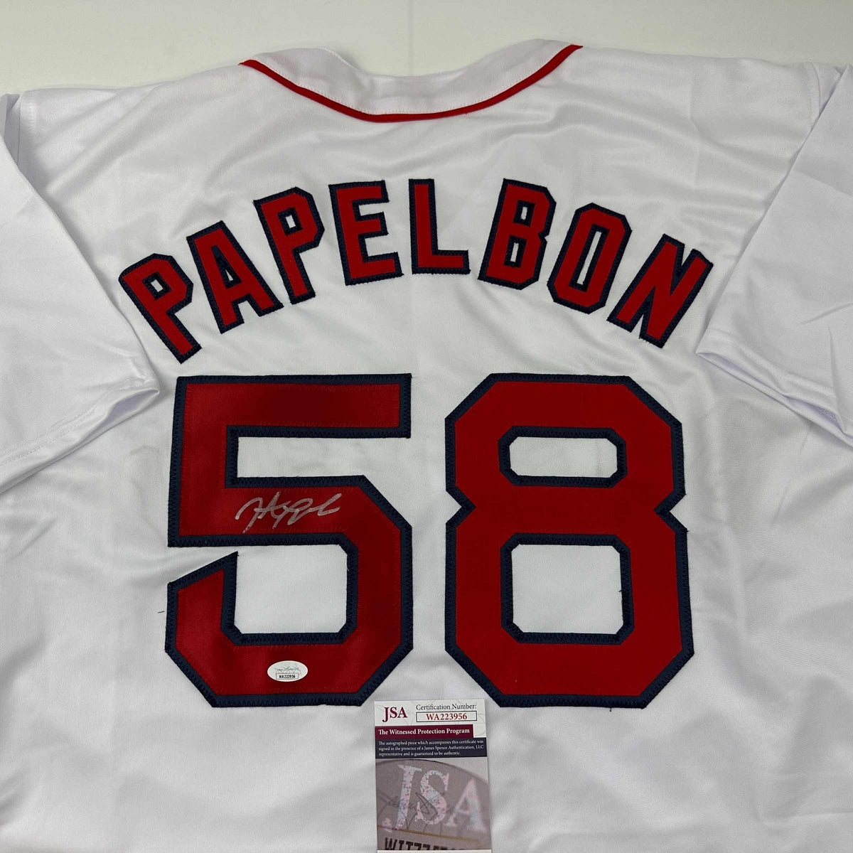 Autographed/Signed Jonathan Papelbon Boston White Baseball Jersey JSA COA