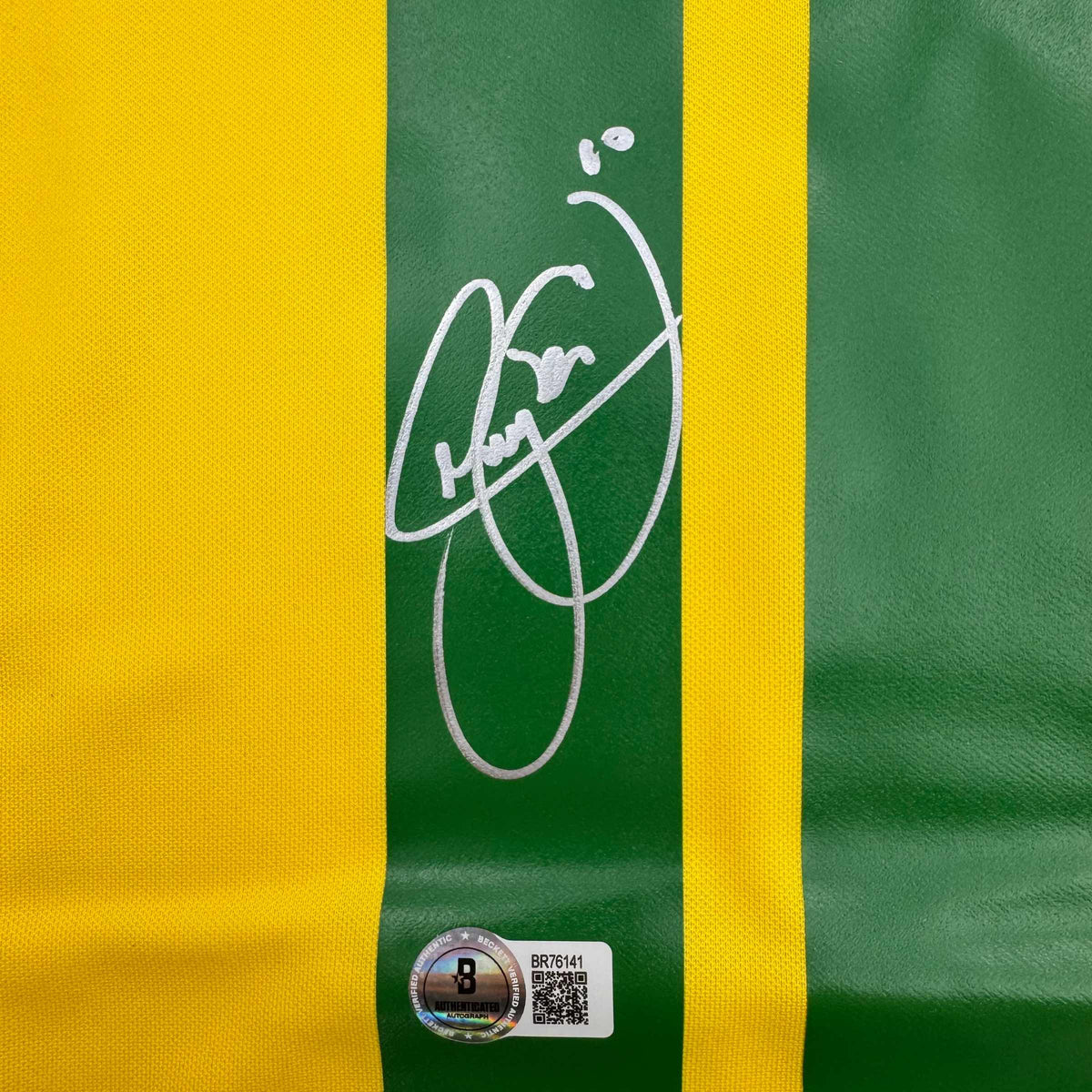 Autographed/Signed Neymar Jr. Brazil Soccer Futbol Jersey Beckett BAS COA