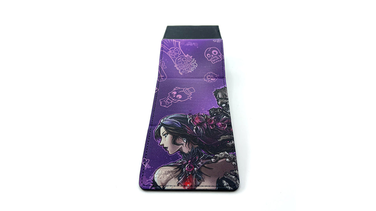 Graveyard Queen Deck Box by Patricio Soler