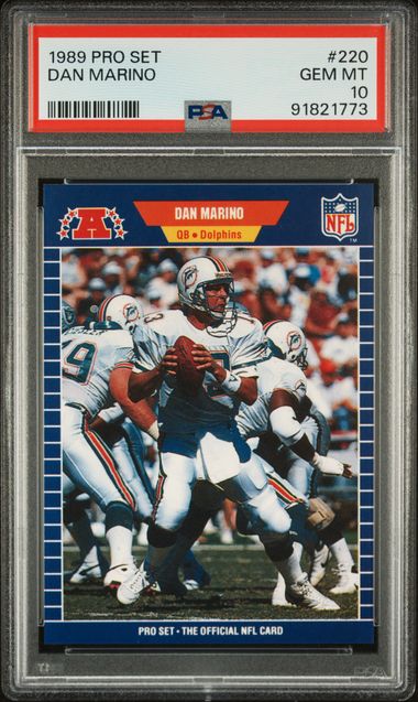 Graded 1989 Pro Set Dan Marino #220 Football Card PSA 10 Gem Mint