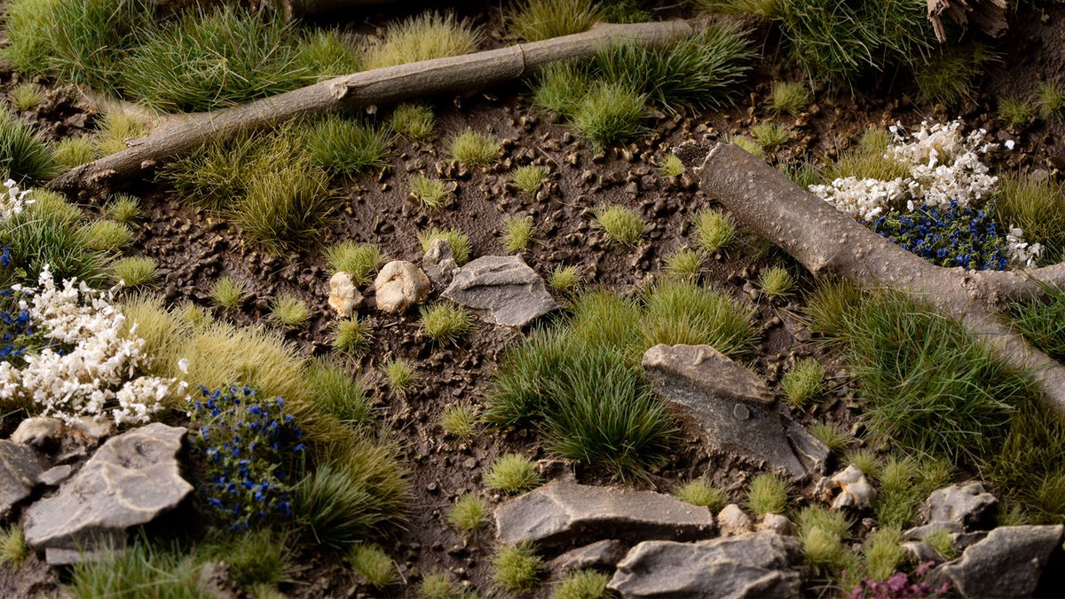 Gamers Grass | Tiny Tufts | Light Green
